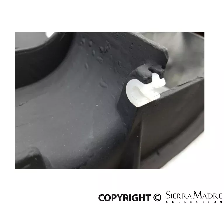 Porsche Bearing Shell Plastic Clip – 911/914 70-77021-119-187