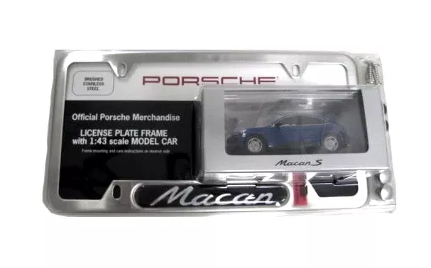 Porsche Macan Gift Set Frame Model Car – PNA70204404PNA70204404
