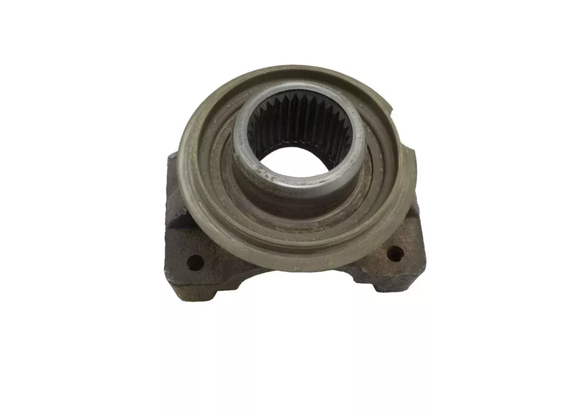QU20028U Used 1350 Series Ford Sterling 10.25″ Rear Axle Pinion Yoke