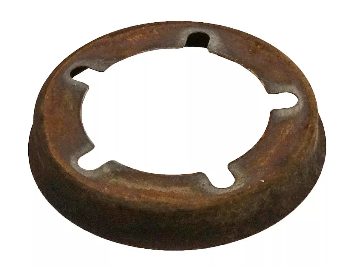 QU20683U Used Dana 35IFS Brake Dust Shield
