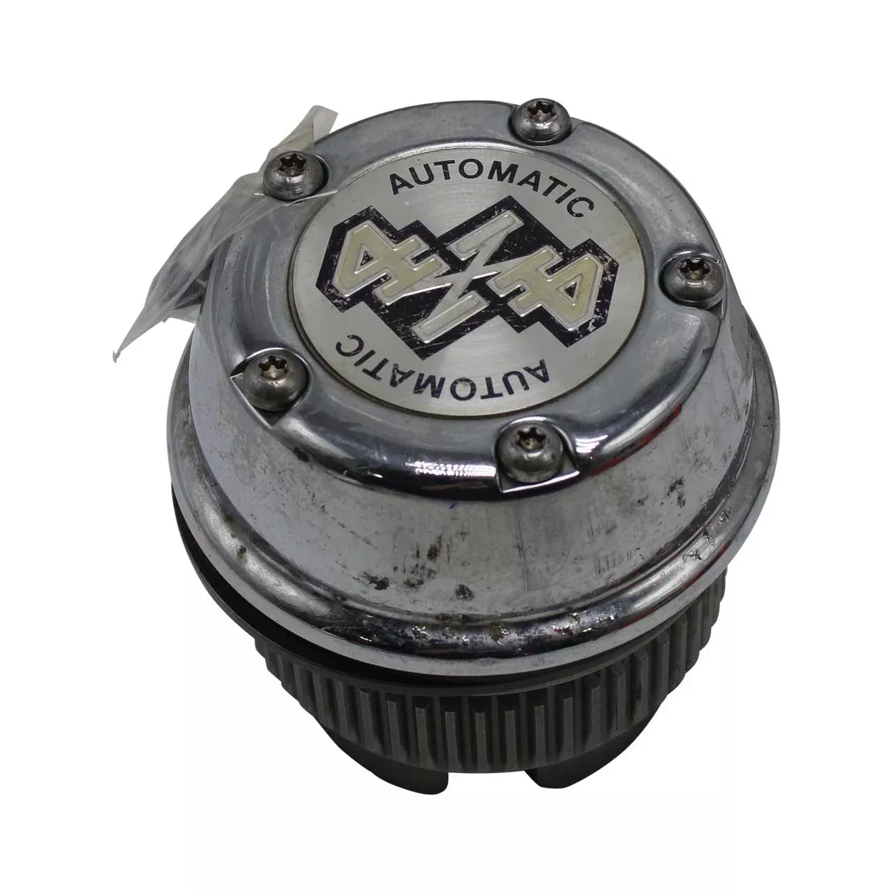 QU42121U Used Borg Warner Auto Locking Hub with 5 Bolt Cap