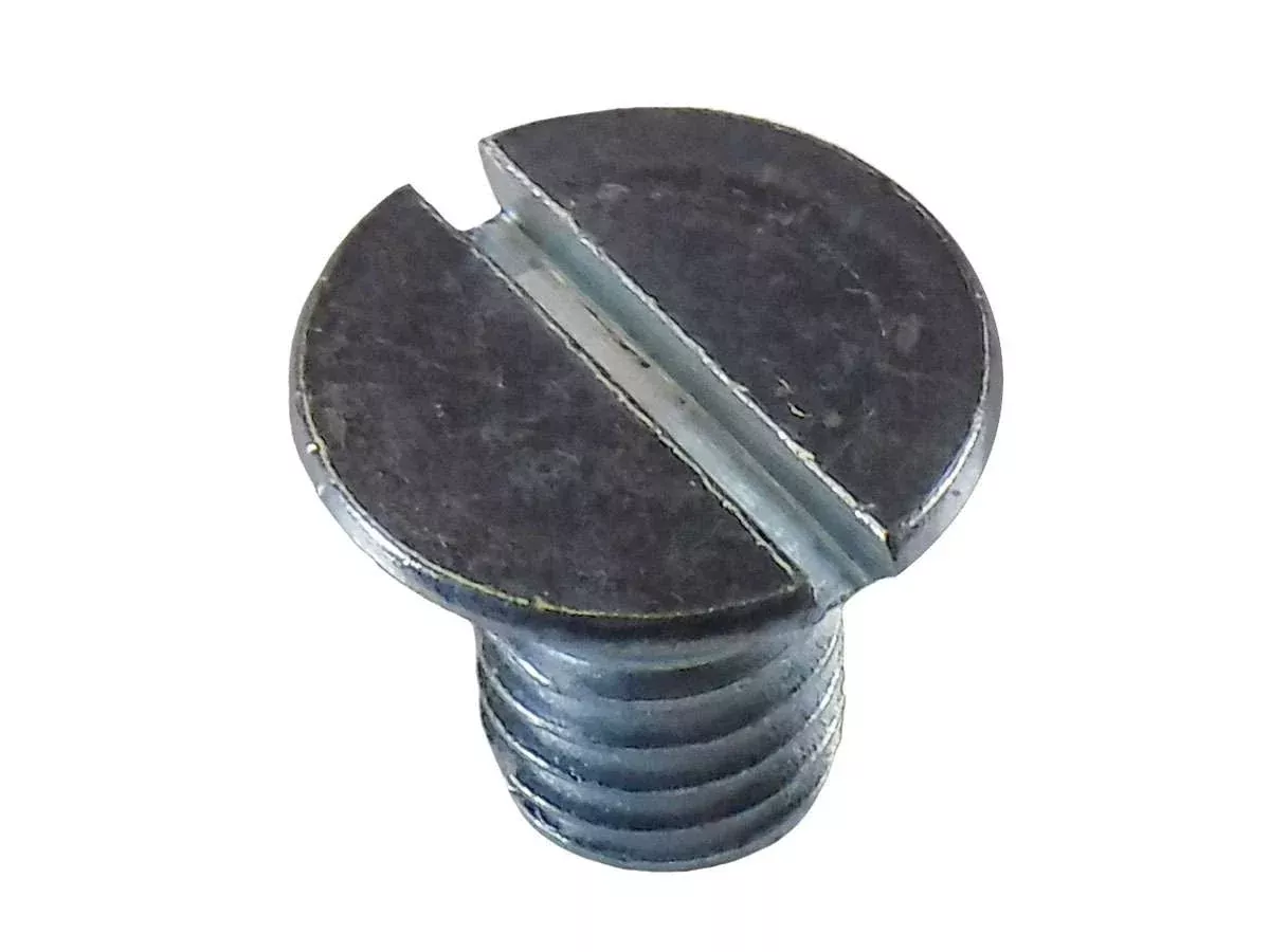QU95087 Hub to Brake Drum Screw